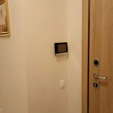 Panorama With Private Garage דירה וארנה