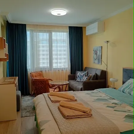 Panorama With Private Garage * וארנה